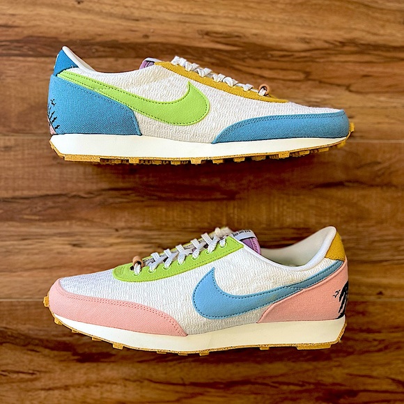 Nike DayBreak Special Edition “Sun Club Worn Blue” - Picture 3 of 6